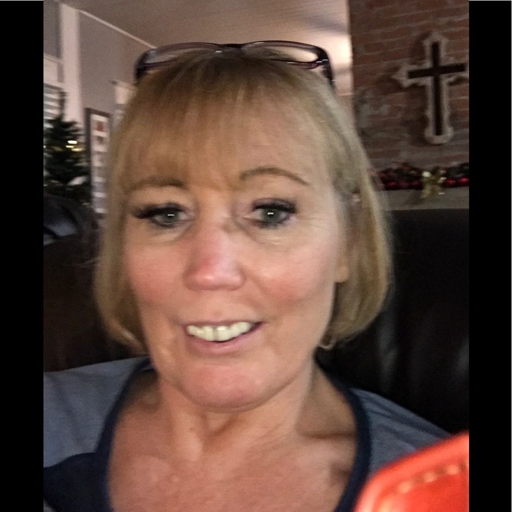 Meet your Posher, Linda